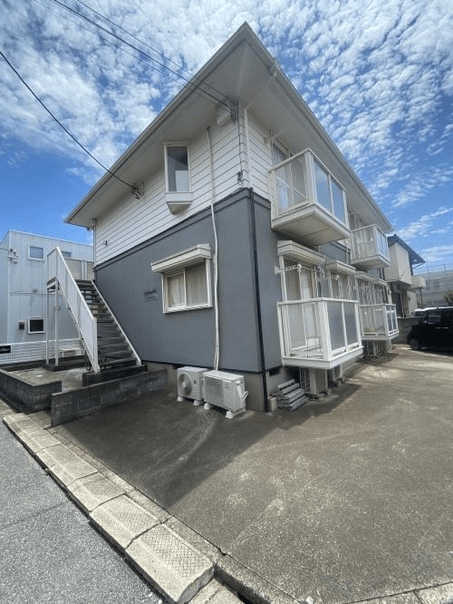 post-image, 2025081394