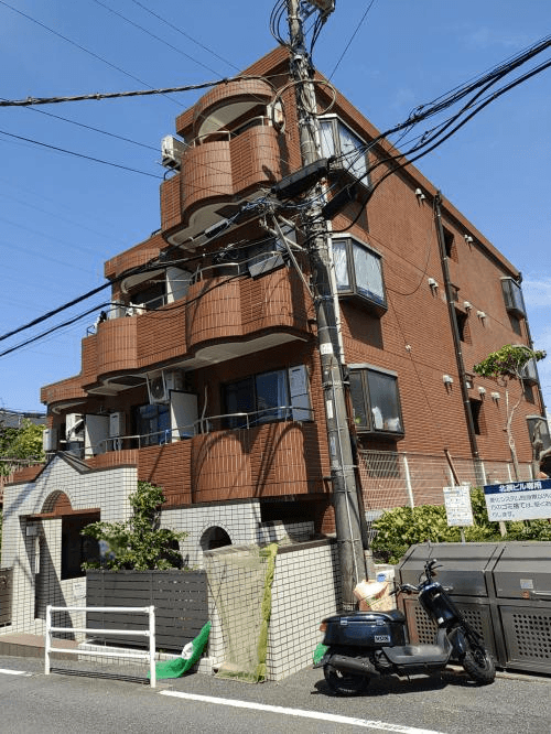 post-image, 2025082015