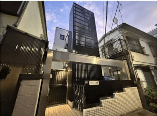 post-image, 2025082019