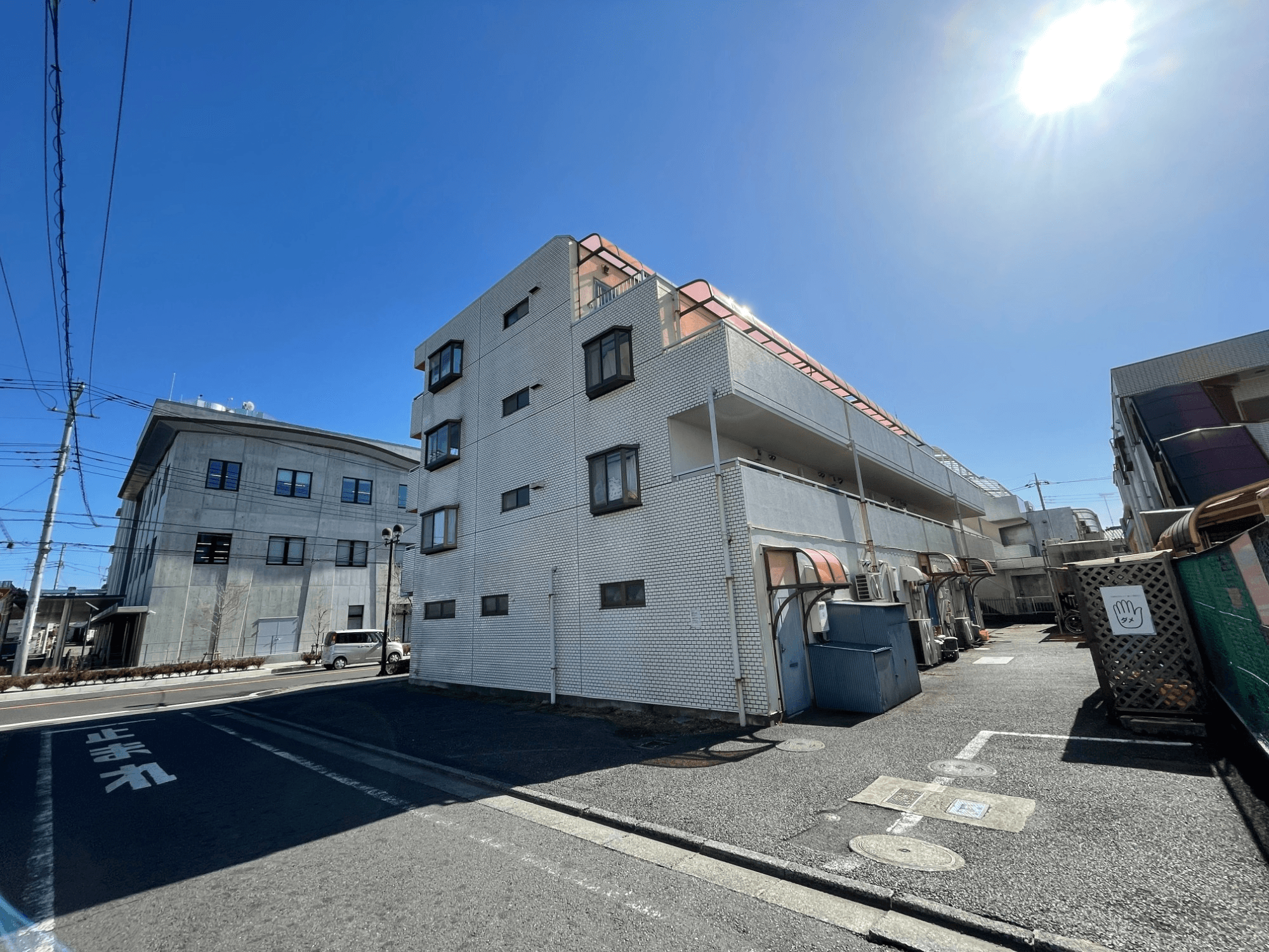 post-image, 20250820259