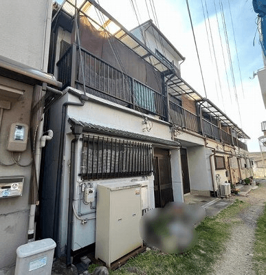 post-image, 20250820277