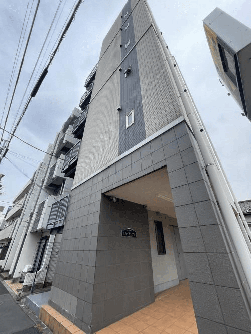 post-image, 20250820560