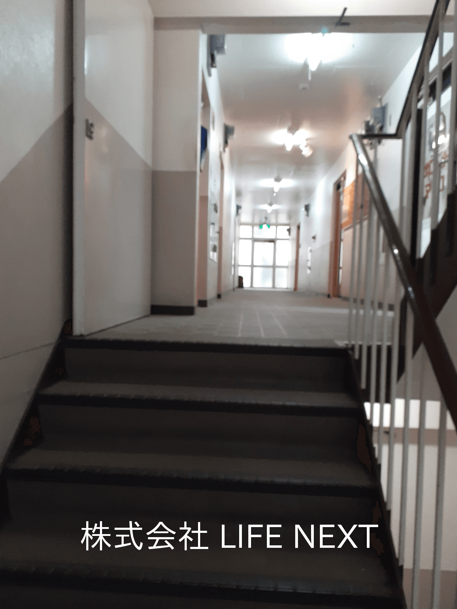 post-image, 20250820671