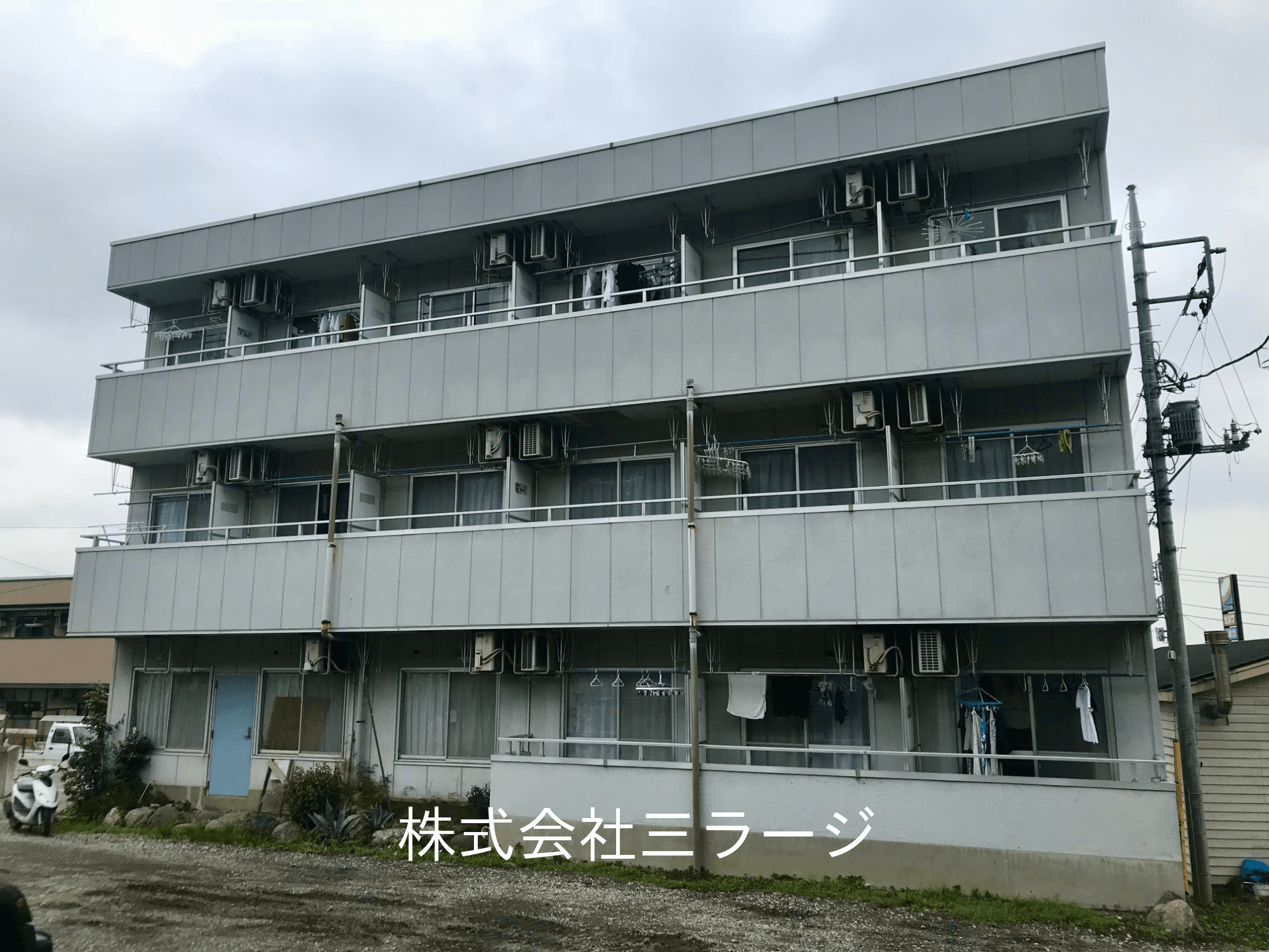 post-image, 20250820747