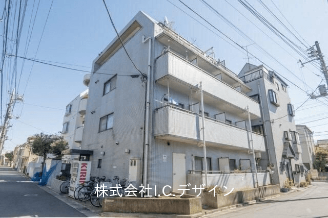 post-image, 20250820827