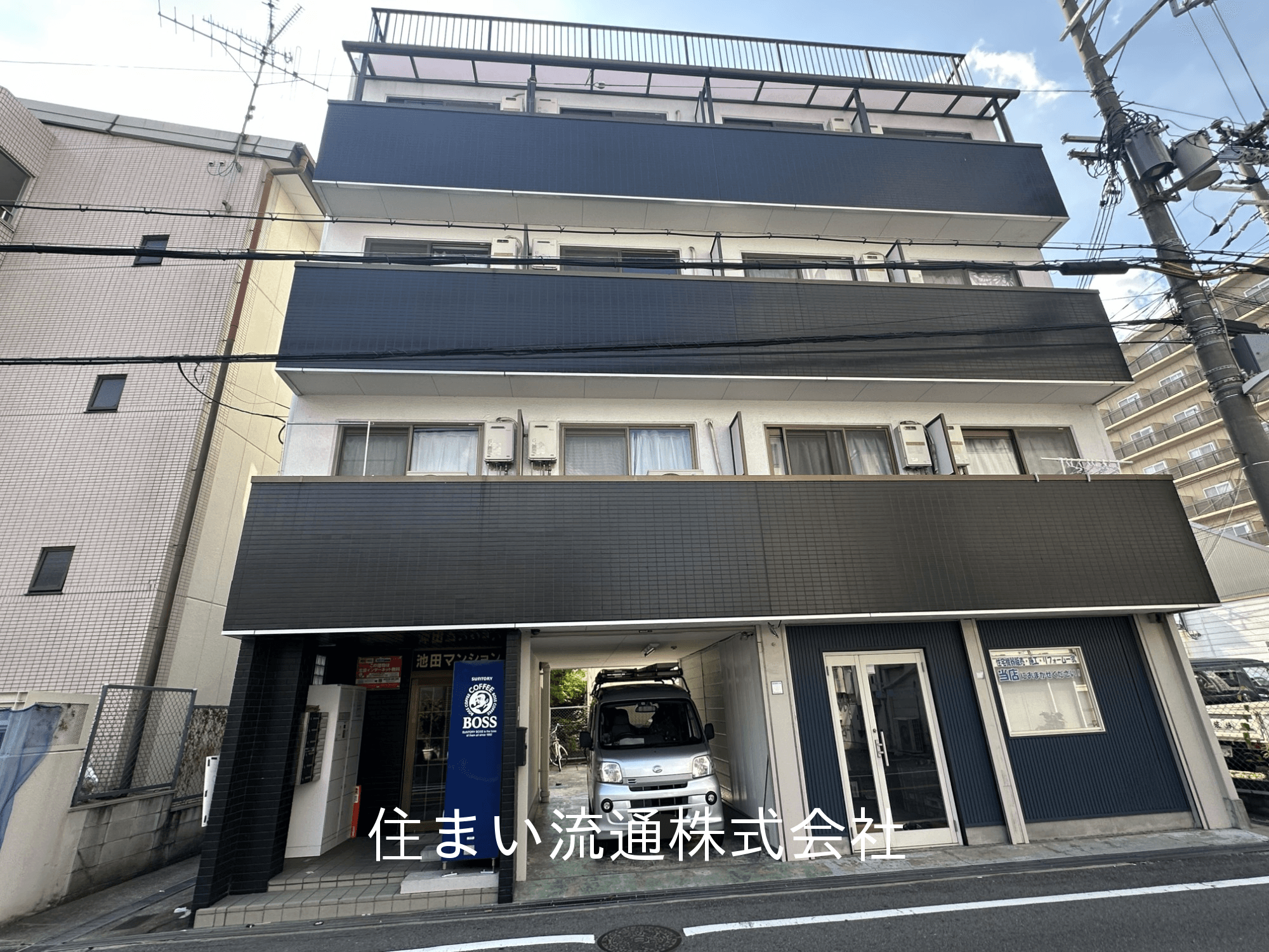 post-image, 20250820883