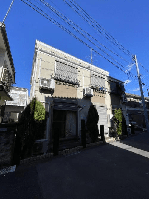 post-image, 20250820889